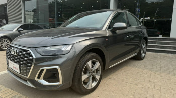 audi q5 sb perf. 2.0 tfsie s.tr. qt (hib.)